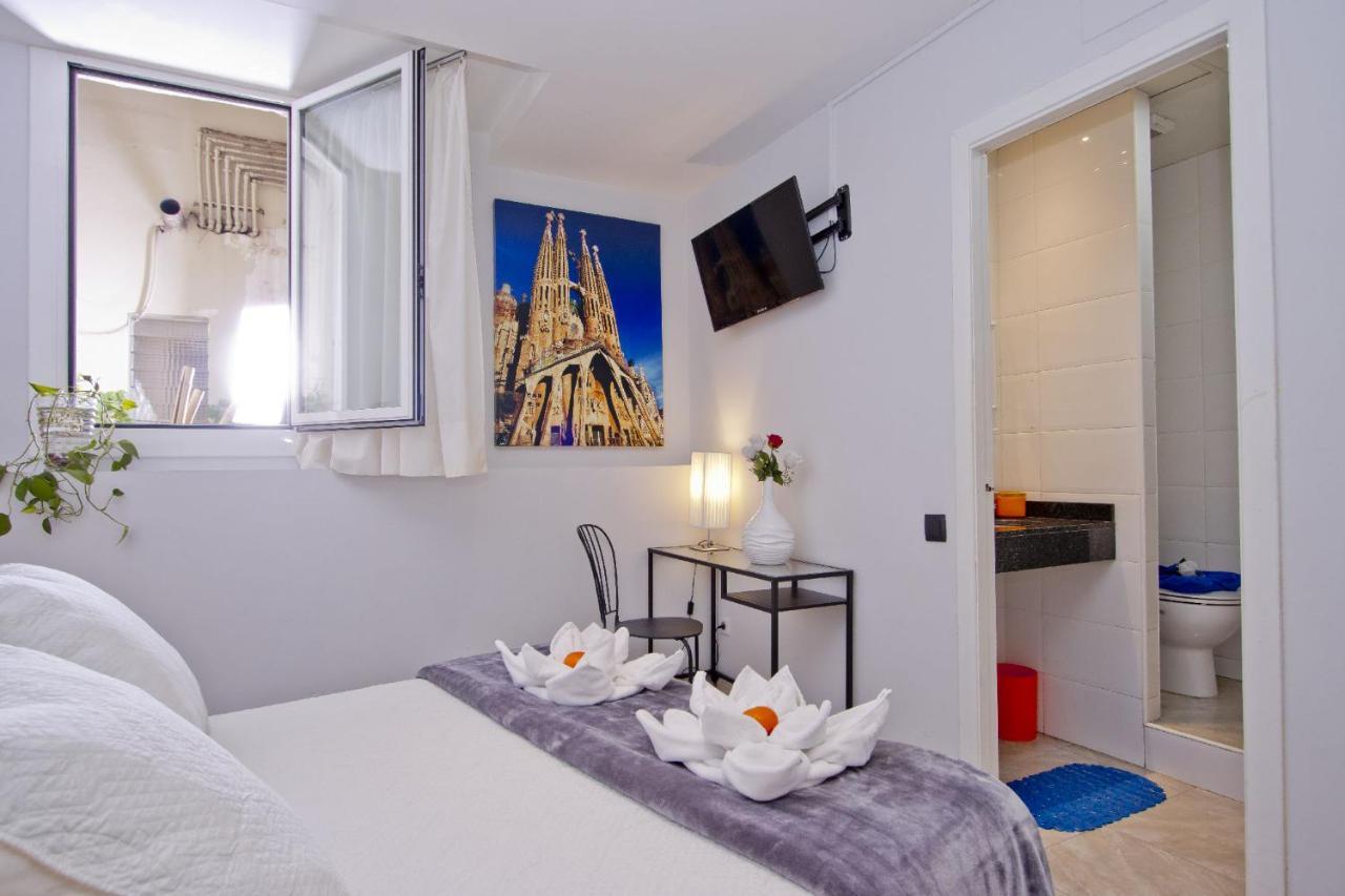 Barcelona City Centre Hostal Exterior foto